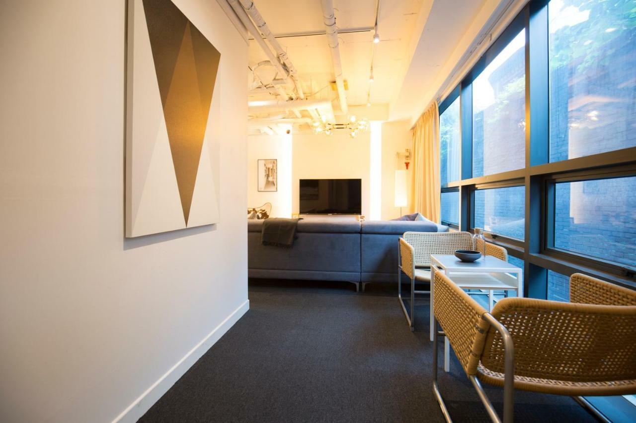 Apartment Uh House *
